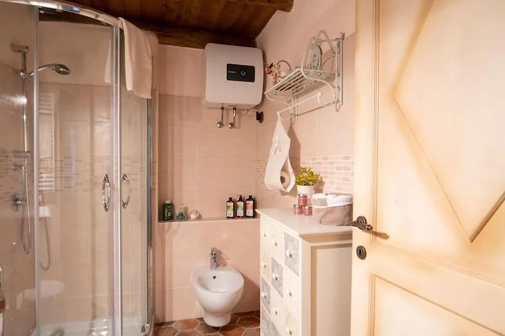 Vakantiehuis Casa Storica Austis, Sardegna Villa